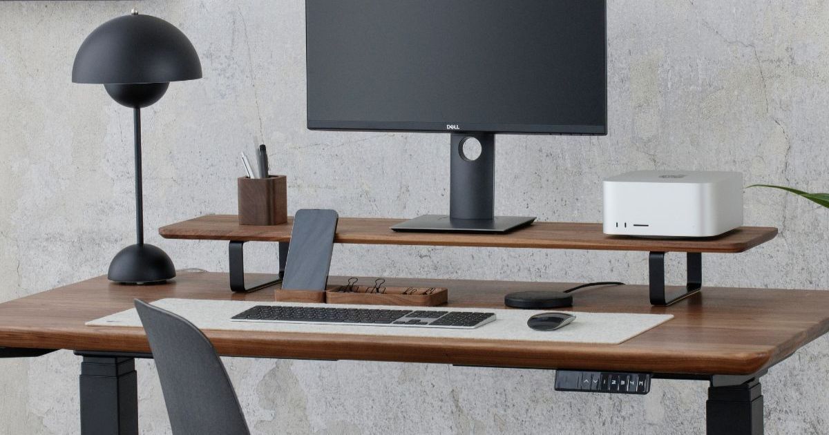 5 Luxe Desk Essentials That Unlock Your Best Work!