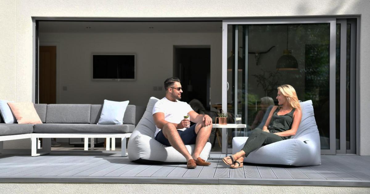Endless Relaxation with Extreme Lounging!