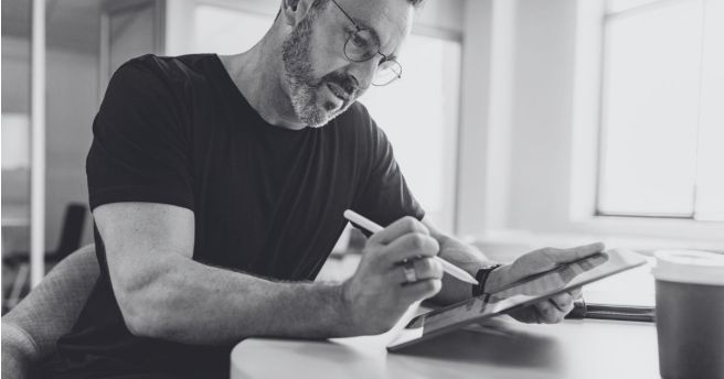 Luxury Gifts for Entrepreneurs Who Buy Their Own Things