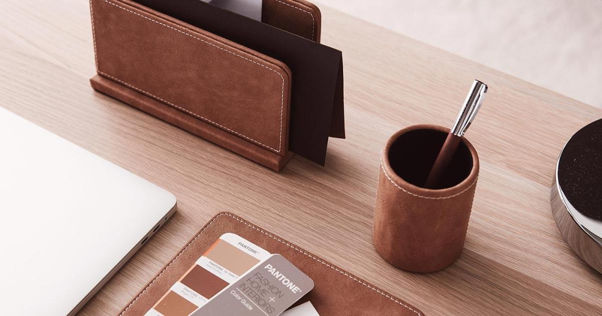 The Ultimate Luxury Desktop Essentials For The Hardworking Man!