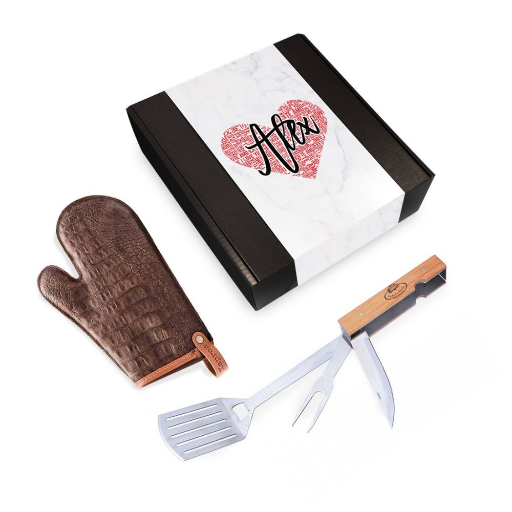 Grill Master Essentials Set - Love Edition