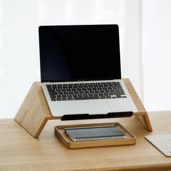 Oakywood Podstawka pod laptopa - dąb