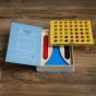 Connect 4 Vintage Bücherregal Edition