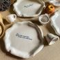 Incartato Ceramics Issues Middagstallrik – "Vinet smakar som om jag inte behöver underkläder"