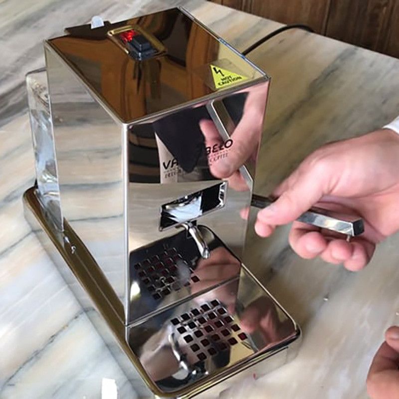 La piccola espresso machine