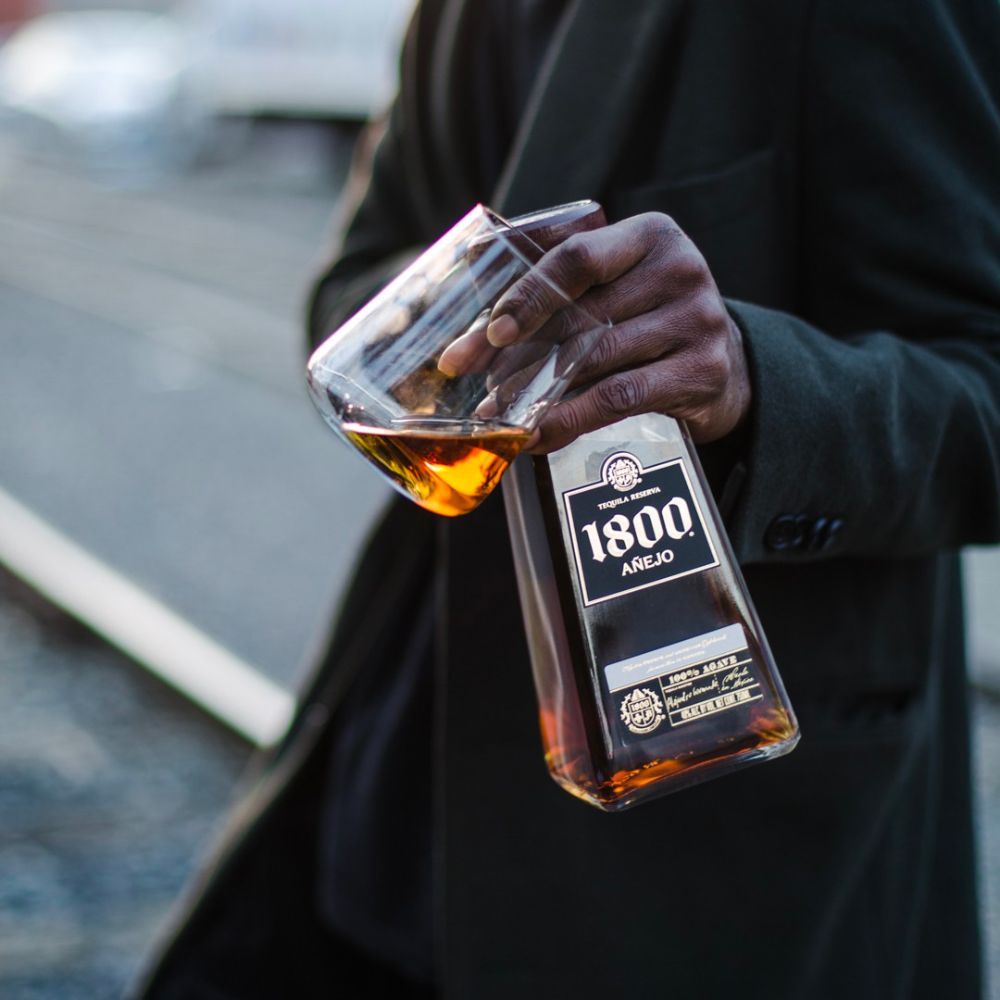1800 Tequila Jose Cuervo Anejo Reserva 100% Agave