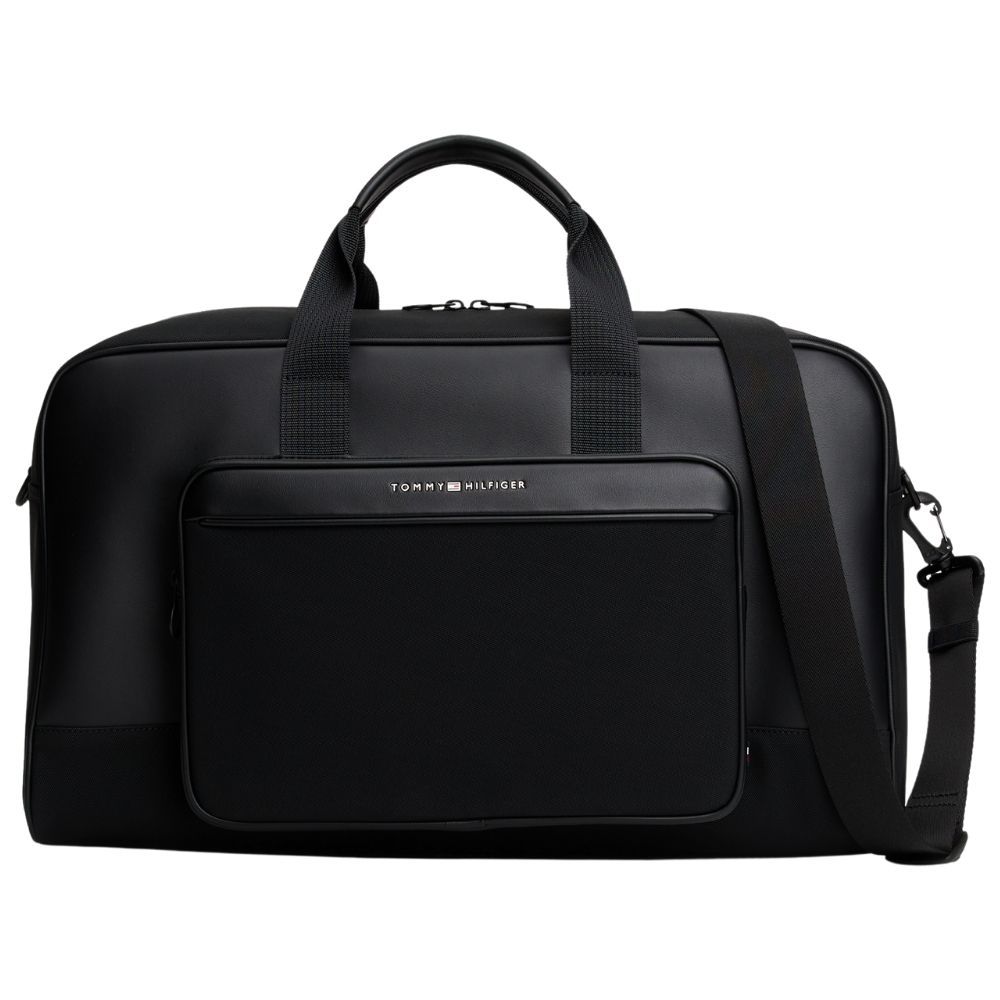 Tommy Hilfiger Crossbody Weekend Bag With Metal Logo - Black
