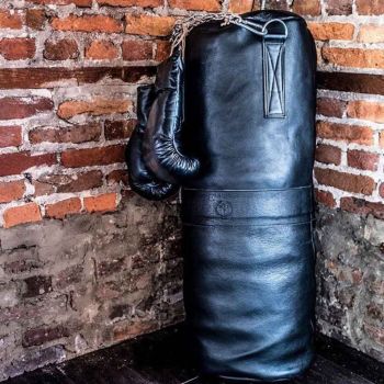 Modest Vintage Player Leder Boxsack - Executive Schwarz
