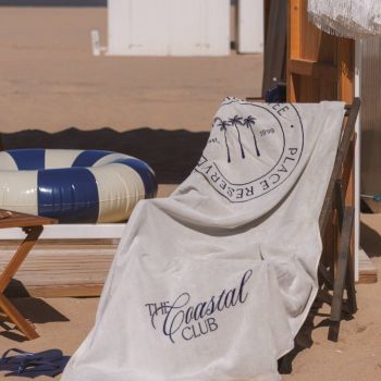 Place Reservee Die Club Kollektion Strandtuch - Ecru/Marinblau