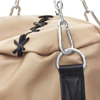 Modest Vintage Player Boxsack aus Leder - Creme/Schwarz