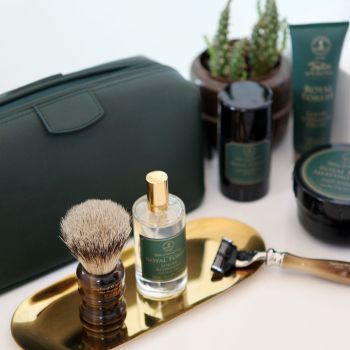 Die Royal Forest Rasier Essentials