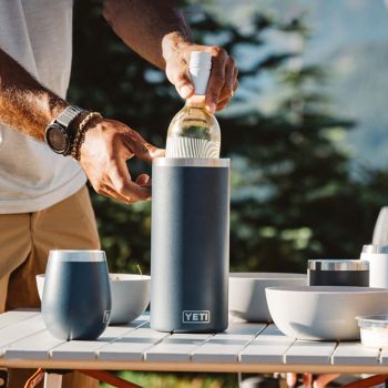 YETI Rambler Weinkühler - Marine