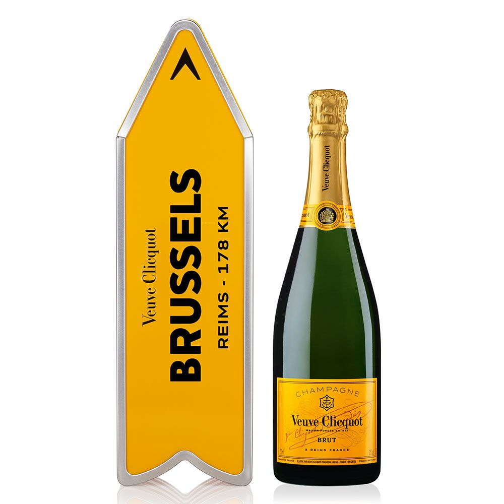 Veuve Clicquot Brut Champagne Arrow Tin - Brussel - Limited Edition