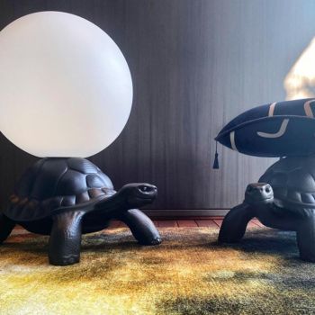 Qeeboo Turtle Lamp - Zwart