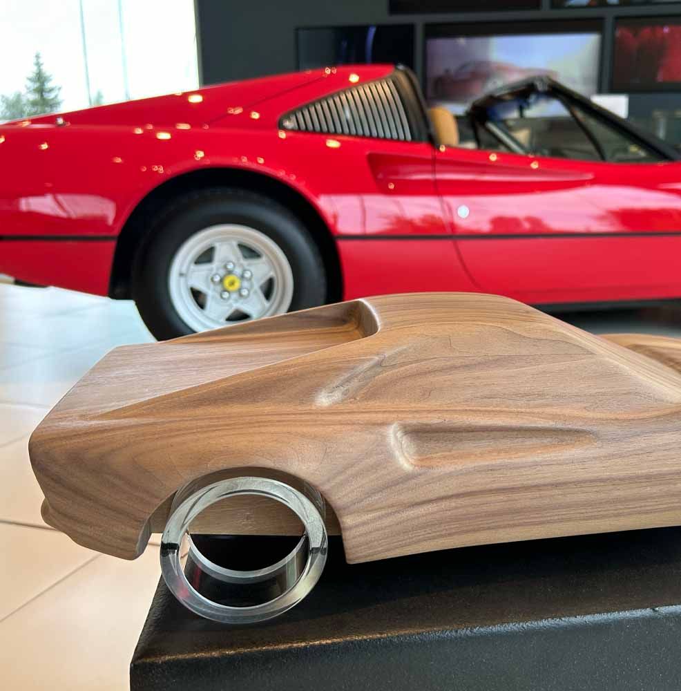 Vector Art Ferrari 288 GTO Wooden Model