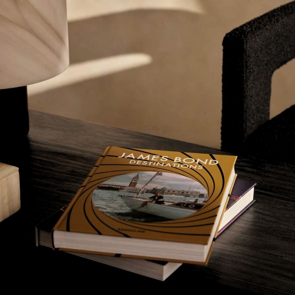 Assouline_James_Bond