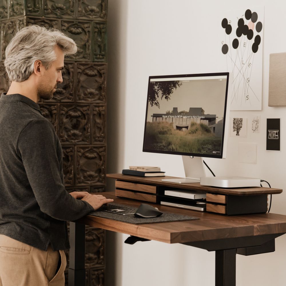 Oakywood_Desk_Essentials_3